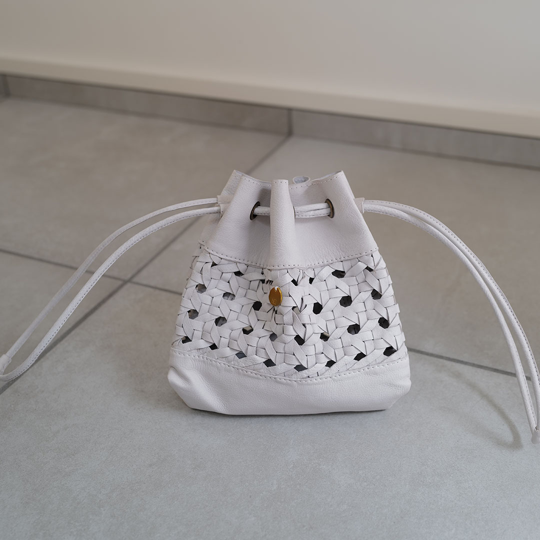 ２行目右の画像