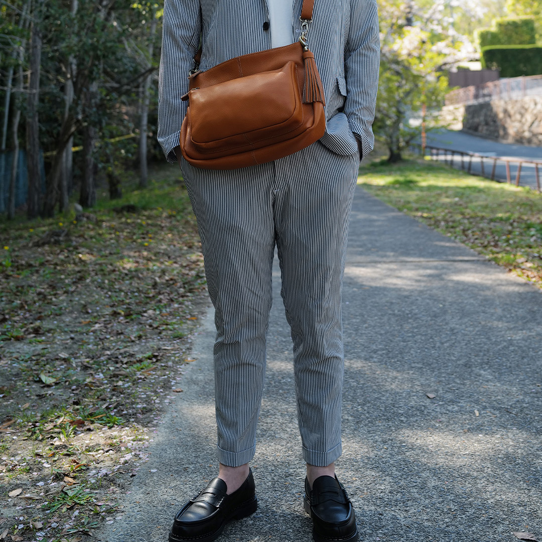 夏の木陰が似合うショルダーバッグ（メンズ　アリエルプラス）