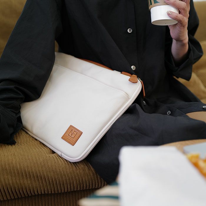 レノン・ゴート MacBook ケース 本革 13型 ノートパソコン